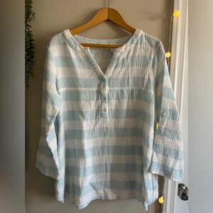 Kaktus Light Blue and White 100% Cotton Top size large